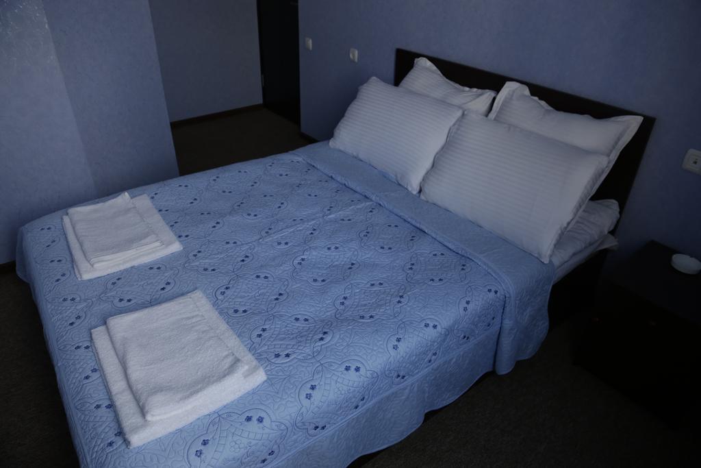 King Edward Hotel Tbilisi Exteriör bild