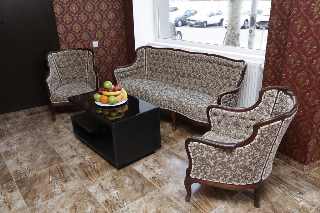 King Edward Hotel Tbilisi Exteriör bild